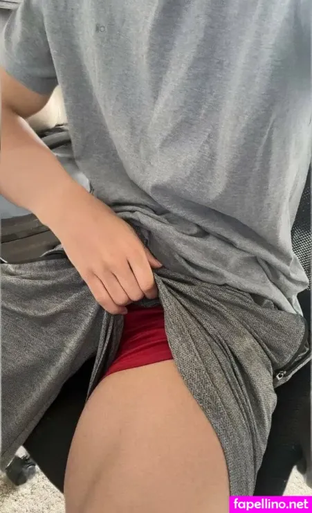 Collegeboyxp OnlyFans Thumbnail #5Izs0uT4rL
