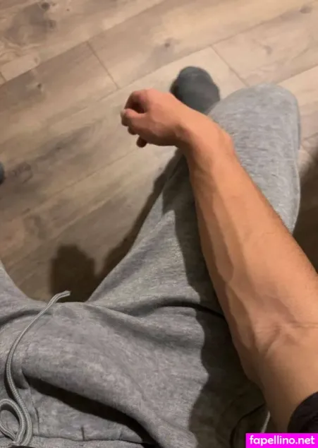 Collegeboyxp OnlyFans Thumbnail #Y5GuIRugJl