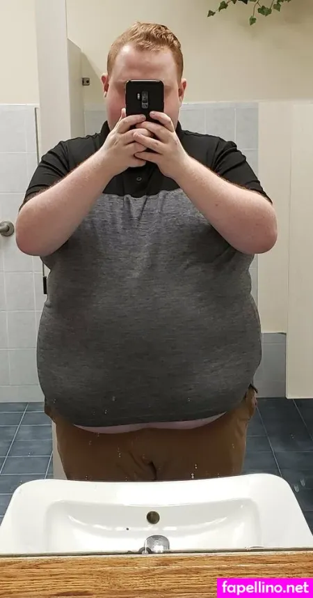 Collegefatty10 OnlyFans Thumbnail #svr9lULzqb