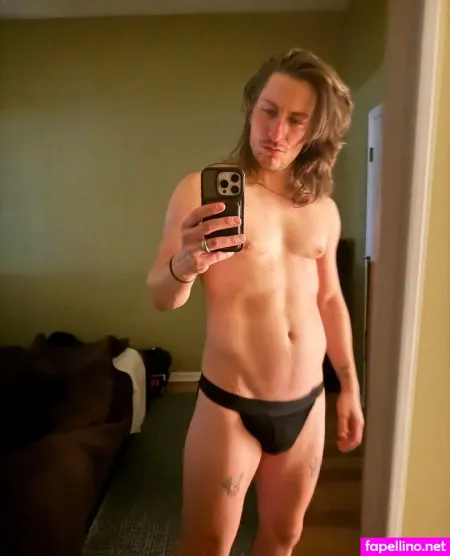 Coltonstravels OnlyFans Thumbnail #obewTKSEiL