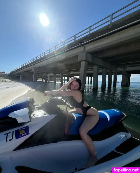 Columbiangf OnlyFans Thumbnail #j2vw5ouX2a