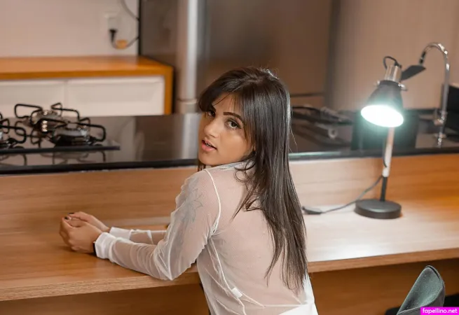 Combustivel Sem Imposto OnlyFans Thumbnail #9QB3cTCe1O