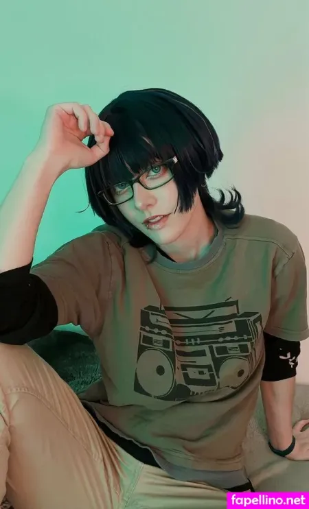 Comely Cos OnlyFans Thumbnail #2uSozvLVCt
