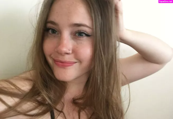 Comeonanna OnlyFans Thumbnail #UpWafvf6FT