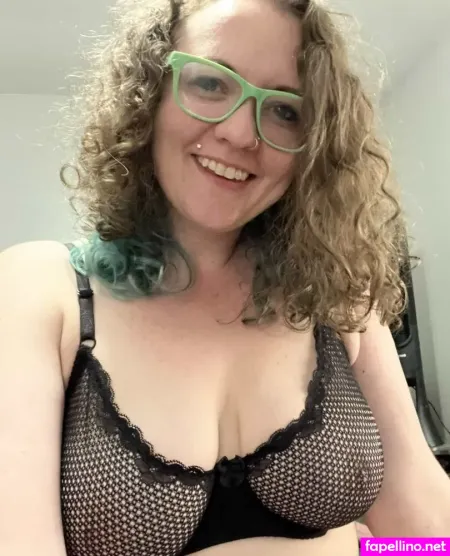 Comfy Karen OnlyFans Thumbnail #0oXaPjy07C