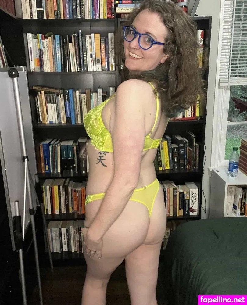 comfykaren, comfykarenxxx, https: Nude Leaked OnlyFans Photo #8AlkoUhzto