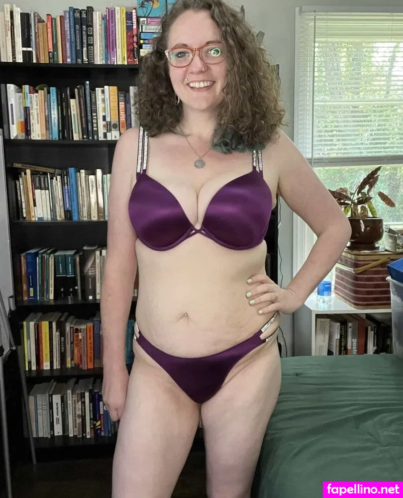 comfykaren, comfykarenxxx, https: Nude Leaked OnlyFans Photo #ICEyubauqZ