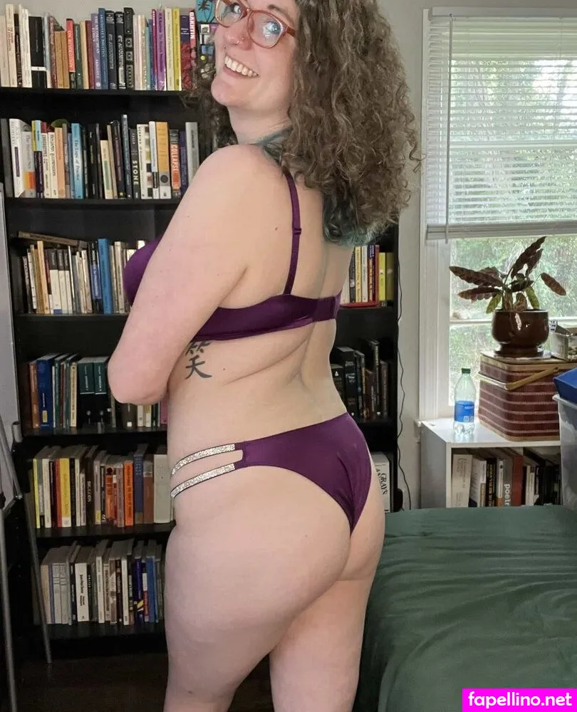 comfykaren, comfykarenxxx, https: Nude Leaked OnlyFans Photo #ratJUyGOnI