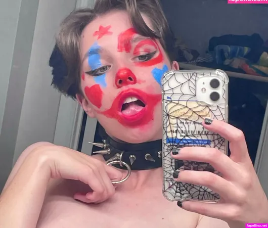 Comfygrimrose OnlyFans Thumbnail #KIGwCkw3su