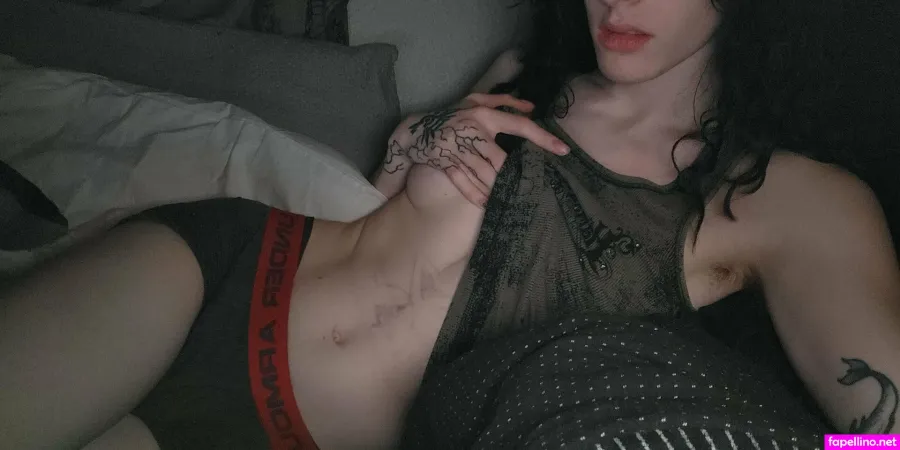 Comfyknife OnlyFans Thumbnail #7XspBlNh2X