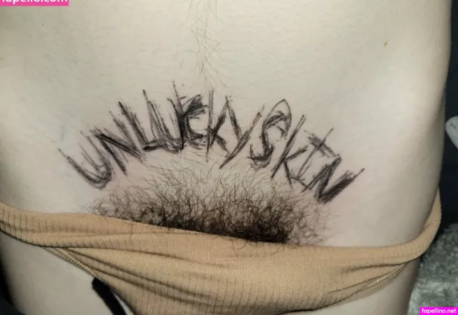 Comfyknife OnlyFans Thumbnail #iNtVM75dpG