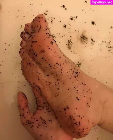 Comfyqueen OnlyFans Thumbnail #buH7UGEc6N