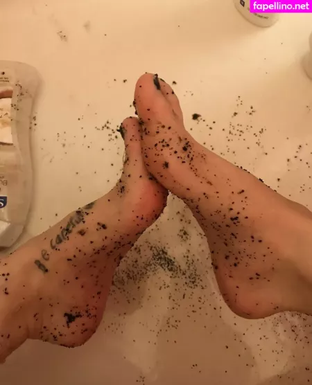 Comfyqueen OnlyFans Thumbnail #emZ6asiWmX