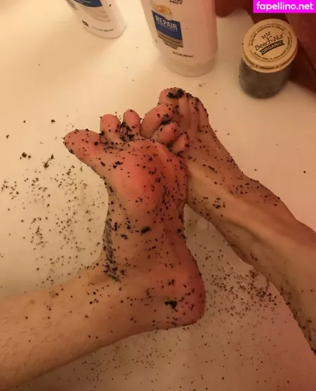 Comfyqueen OnlyFans Thumbnail #fLh7HoYHP1