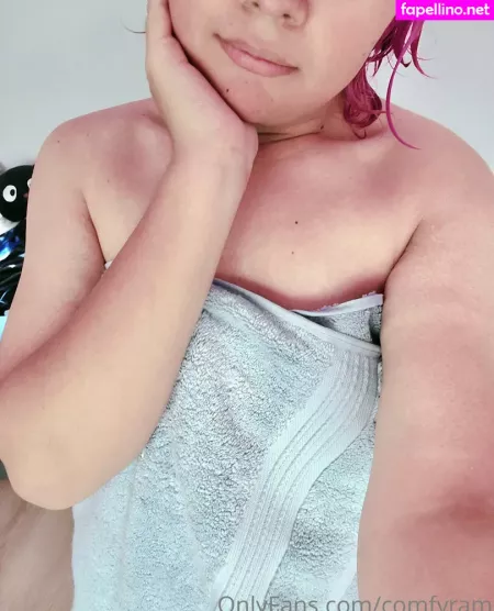 Comfyram OnlyFans Thumbnail #uAxMkDn36Y