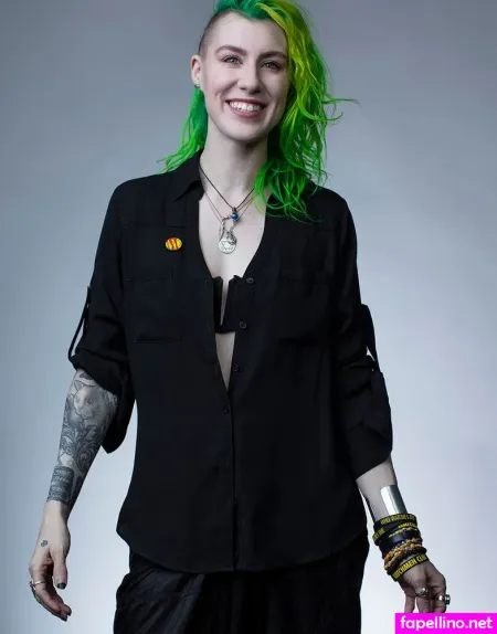 Comicbookgirl19 OnlyFans Thumbnail #MDoa9rSRt8