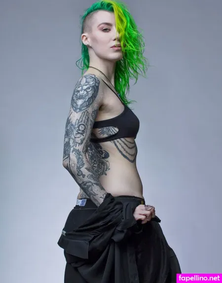 Comicbookgirl19 OnlyFans Thumbnail #SED6ZNj1YE