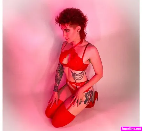 Comicbookgirl19 OnlyFans Thumbnail #aOTYrMCJeM