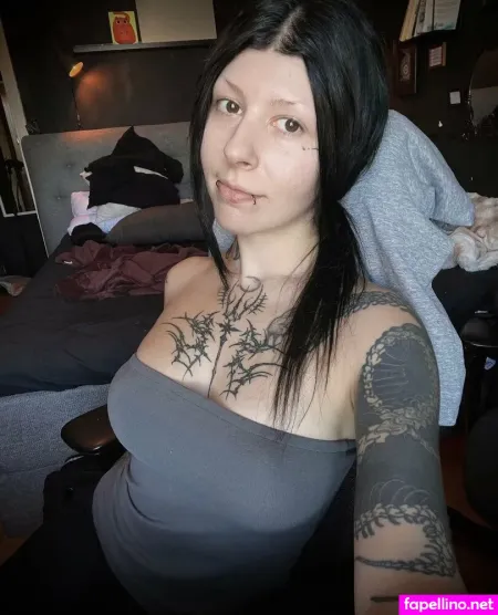 Composeryfree OnlyFans Thumbnail #NNHyCSbZbJ