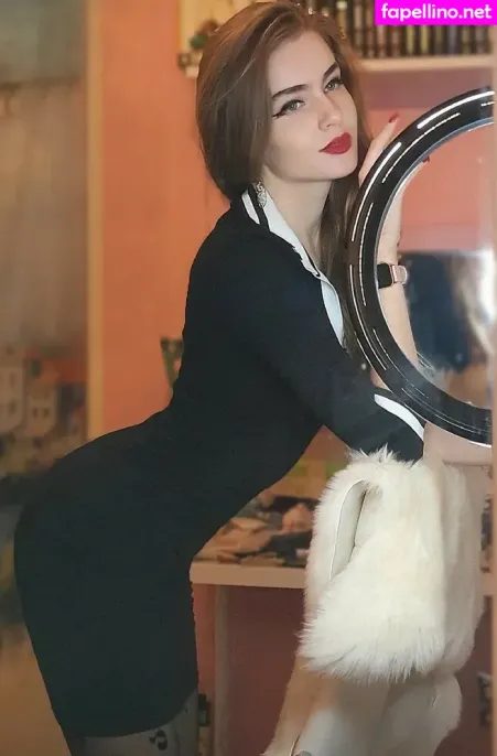 Condessa Anasta OnlyFans Thumbnail #OcAJ1LaP9j