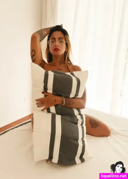 Conejaardiente OnlyFans Thumbnail #TftXRX6EAt