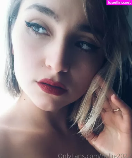 Confidantsarah OnlyFans Thumbnail #7hiQOS1tj2