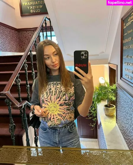 Connie Roy OnlyFans Thumbnail #ZGnjxnnGy5