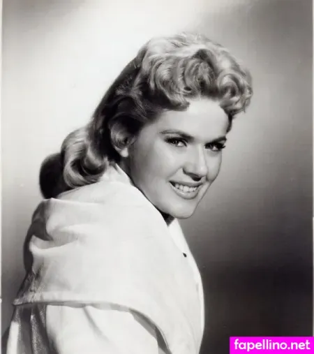 Connie Stevens OnlyFans Thumbnail #yKM40384g8