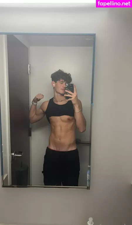 Connor4woods OnlyFans Thumbnail #D7tOIjVy7M