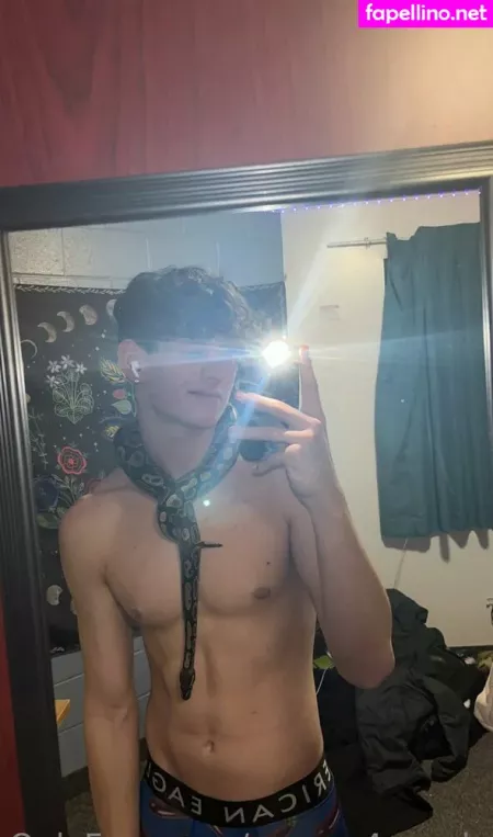 Connor4woods OnlyFans Thumbnail #hyLWR90fJf