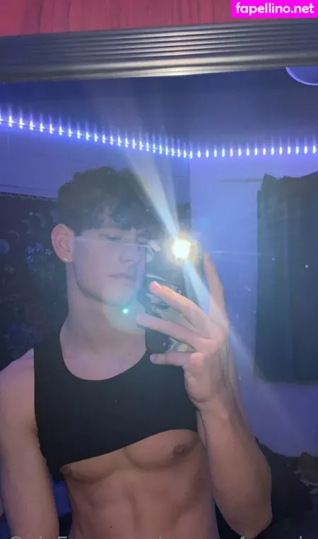 Connor4woods OnlyFans Thumbnail #xUAATtqL7T