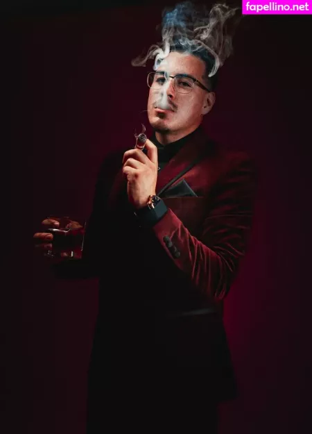 Conquerhermind OnlyFans Thumbnail #WbtSLke1j1