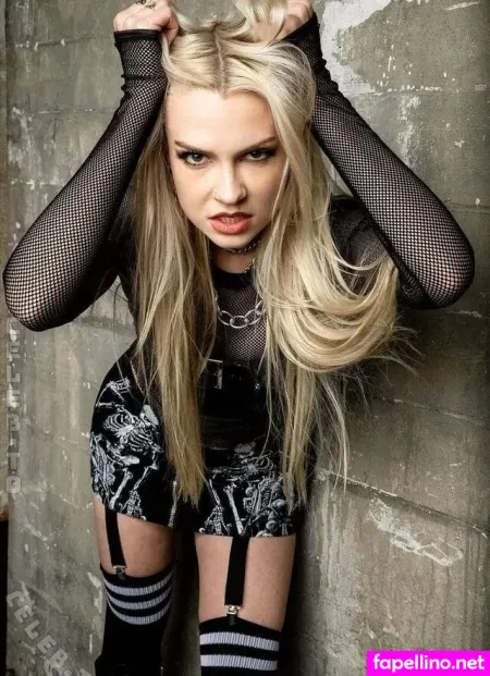 Constance Antoinette OnlyFans Thumbnail #VbEJxIyW03
