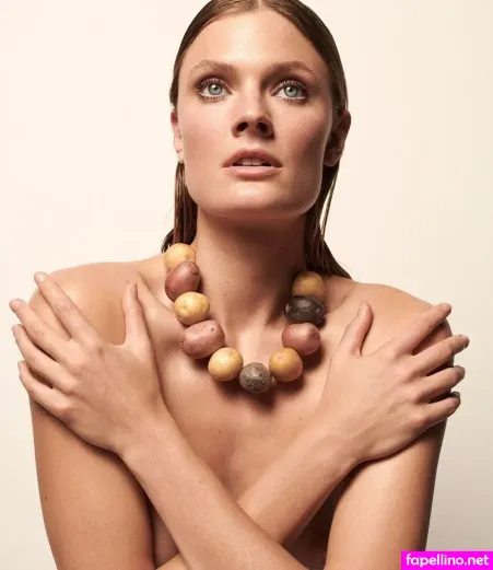 Constance Jablonski OnlyFans Thumbnail #GzTmk9XaCn