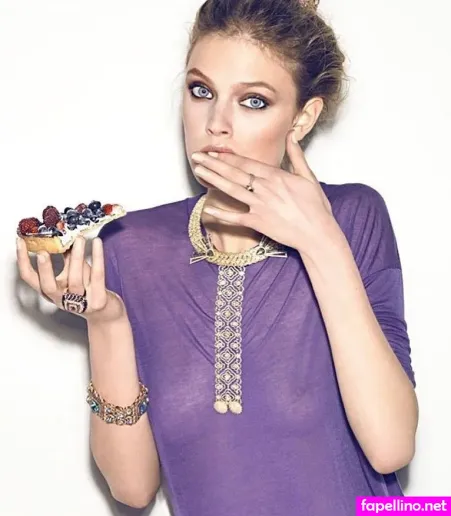 Constance Jablonski OnlyFans Thumbnail #KNWf5NYCll