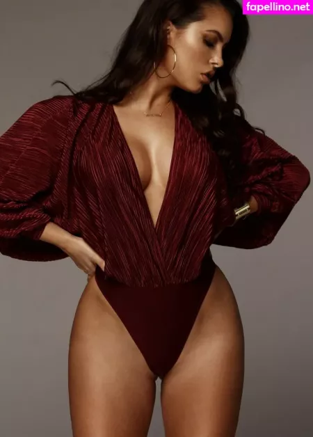 Constance Nunes OnlyFans Thumbnail #TWZK3HJMyX