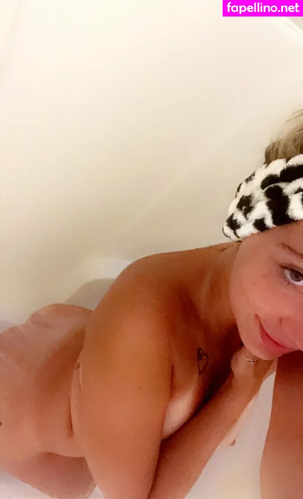 _iamshantell_, contenttttqueennnn Nude Leaked OnlyFans Photo #SL7Acs7lim