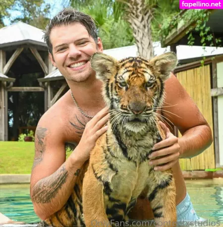 Contentxstudios OnlyFans Thumbnail #GQvIWn2wRU