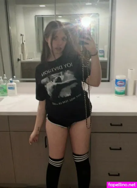 Coochcaboose OnlyFans Thumbnail #2ZAq37dhzq