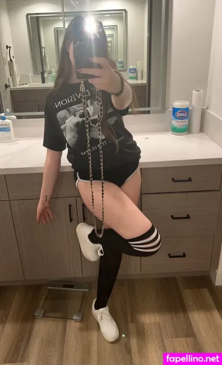 Coochcaboose OnlyFans Thumbnail #x1tW9qPKWs