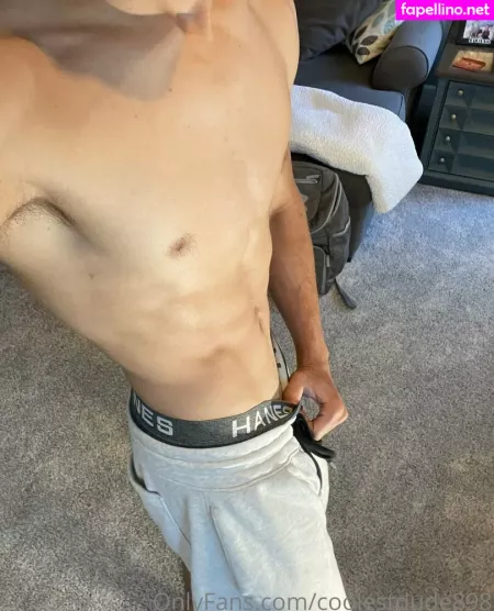 Coolestdude898 OnlyFans Thumbnail #QULYC636Fw