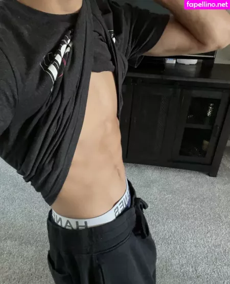 Coolestdude898 OnlyFans Thumbnail #SXBt0vdQ2P