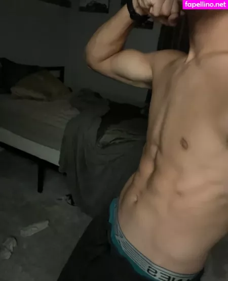 Coolestdude898 OnlyFans Thumbnail #fvznWQN8BO