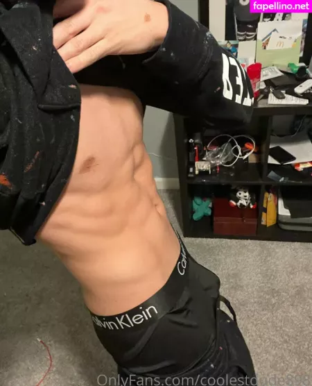 Coolestdude898 OnlyFans Thumbnail #ooEstoIzIm