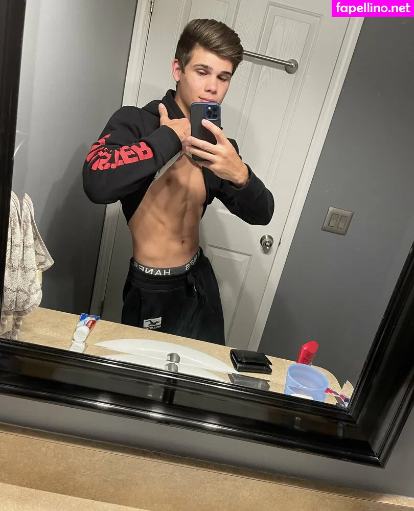coolestdude898, thatdudeking Nude Leaked OnlyFans Photo #r6hu59vvyG