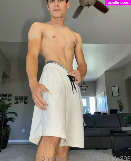 Coolestdude898 OnlyFans Thumbnail #xa4kcxba5H