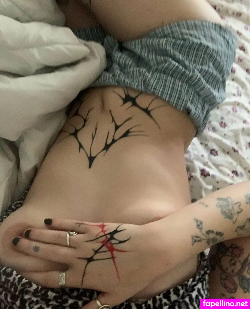 coolgirl2001, fandomgirl2001, wired_earbuds Nude Leaked OnlyFans Photo #98RCLzi4bR