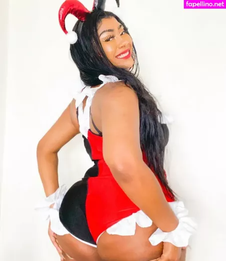 Cooliemonae OnlyFans Thumbnail #8OgLOUZ57z