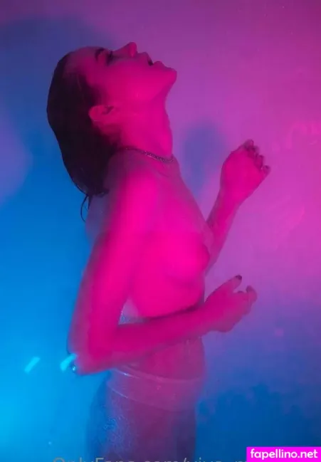 Cooper Ellie OnlyFans Thumbnail #SYuxNOfgtj