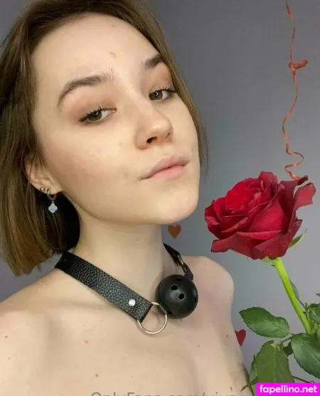 Cooper Ellie OnlyFans Thumbnail #rsGbjB4LX0